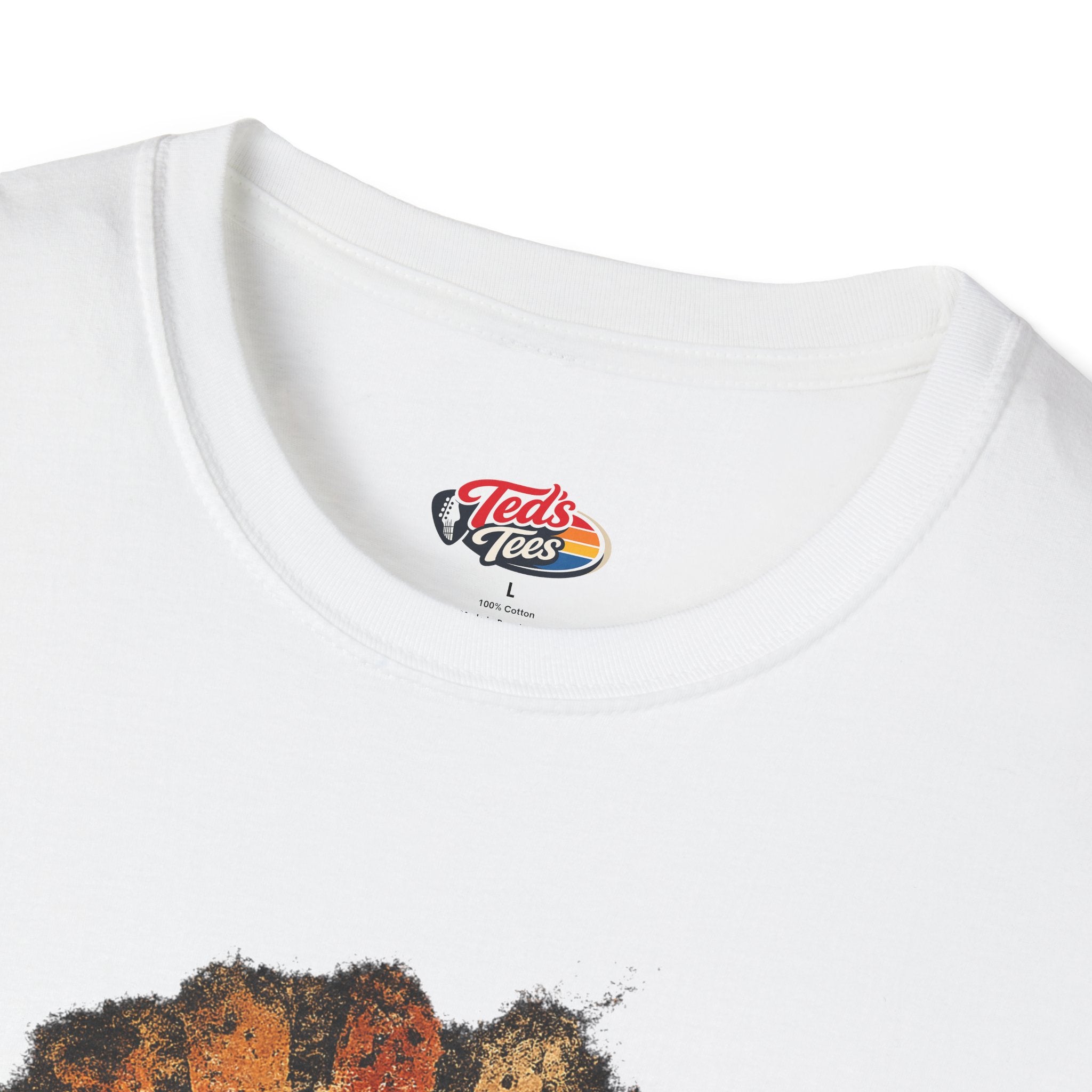 Vintage Microphone T-Shirt — Retro Radio Singer Graphic Tee